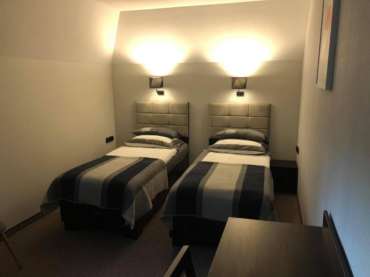 Zajazd Podzamcze Olkusz Bagian luar foto